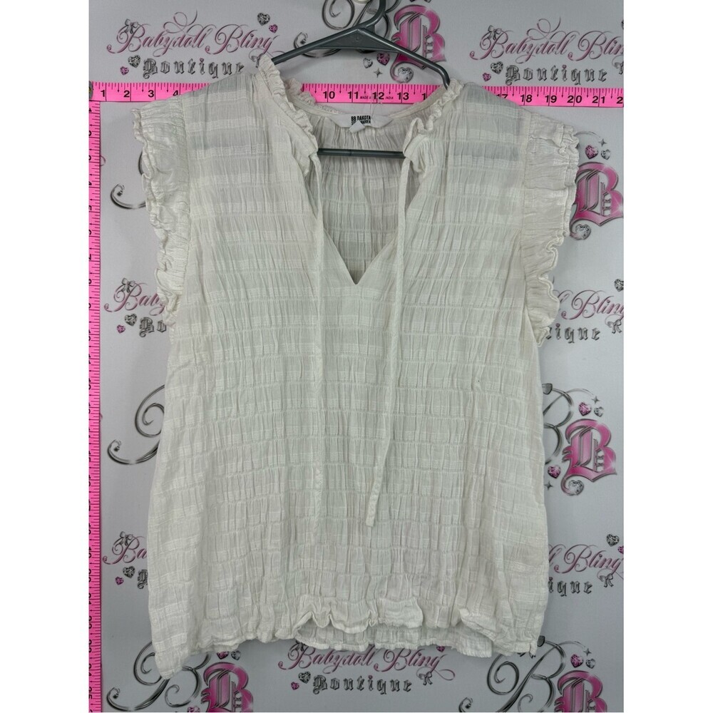 BB Dakota by Steve Madden tank top ruffle Cream Textured Ruffle Sleeve Top